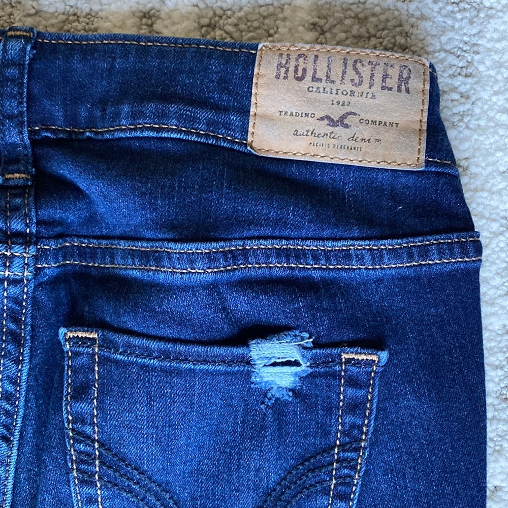 •Hollister• Distressed Super Skinny Jean - Picture 14 of 14